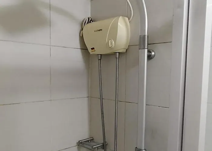 Apartment Aircon Budget For 4 Persons In Makati *